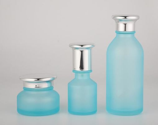 La cura di pelle che imballa le bottiglie di vetro della crema di MSDS 130ml ha personalizzato il logo e la pittura