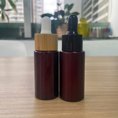15ml Bottiglia di olio essenziale rosso scuro Bottiglia di goccia di vetro Imballaggio cosmetico per olio di siero Logo e verniciatura personalizzati OEM