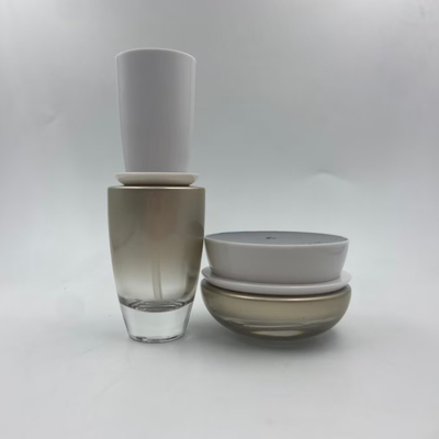 Flacone di lozione, flacone cosmetico con pompa e tappo, vasetto di crema, packaging cosmetico OEM