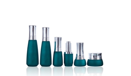 Flacone di lozione, flacone cosmetico con pompa e tappo, vasetto di crema, packaging cosmetico OEM
